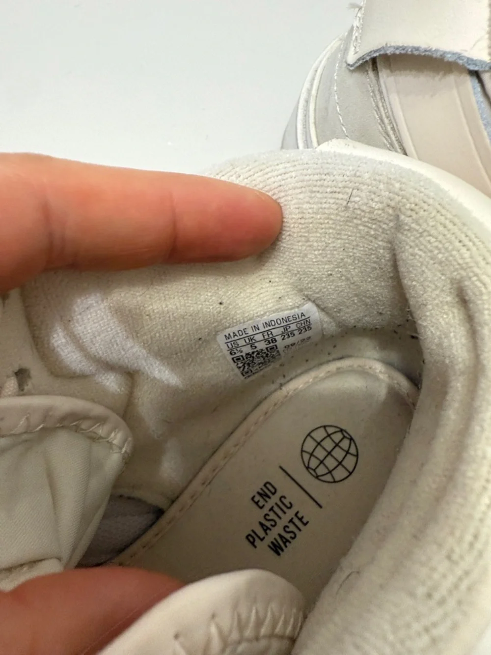 adidas Forum Bogena Women's Cream High-Top‎ Platform Sneakers